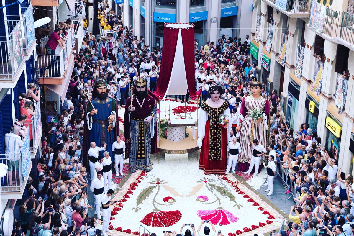 Gegants Vells de Sitges tweet media