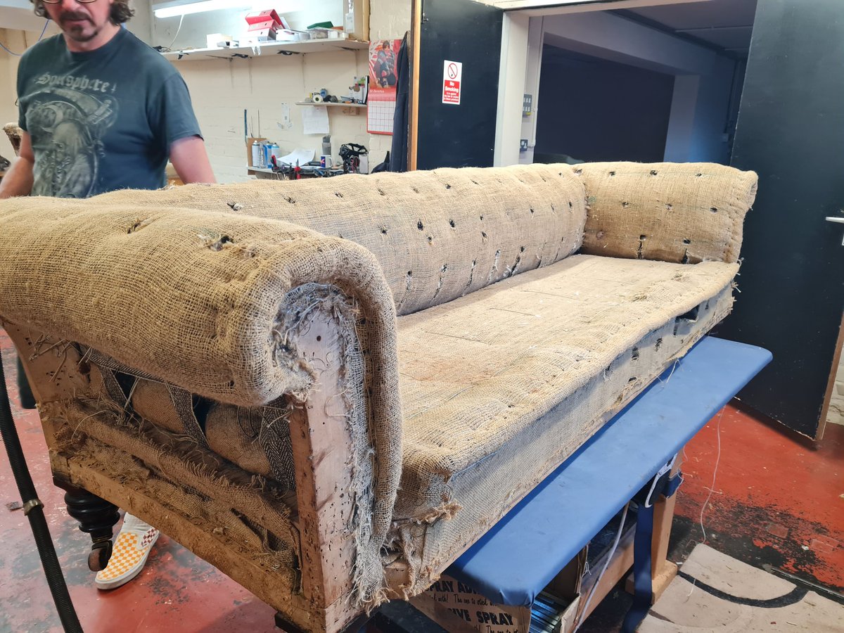 Antique Chesterfield sofa on the bench next up for reupholstery...

#antiques #chesterfieldsofa #house #sofa #upholstery #furnituredesign #handcrafted #restoration #upholsterer #madeinengland #nottingham #designerworkshop