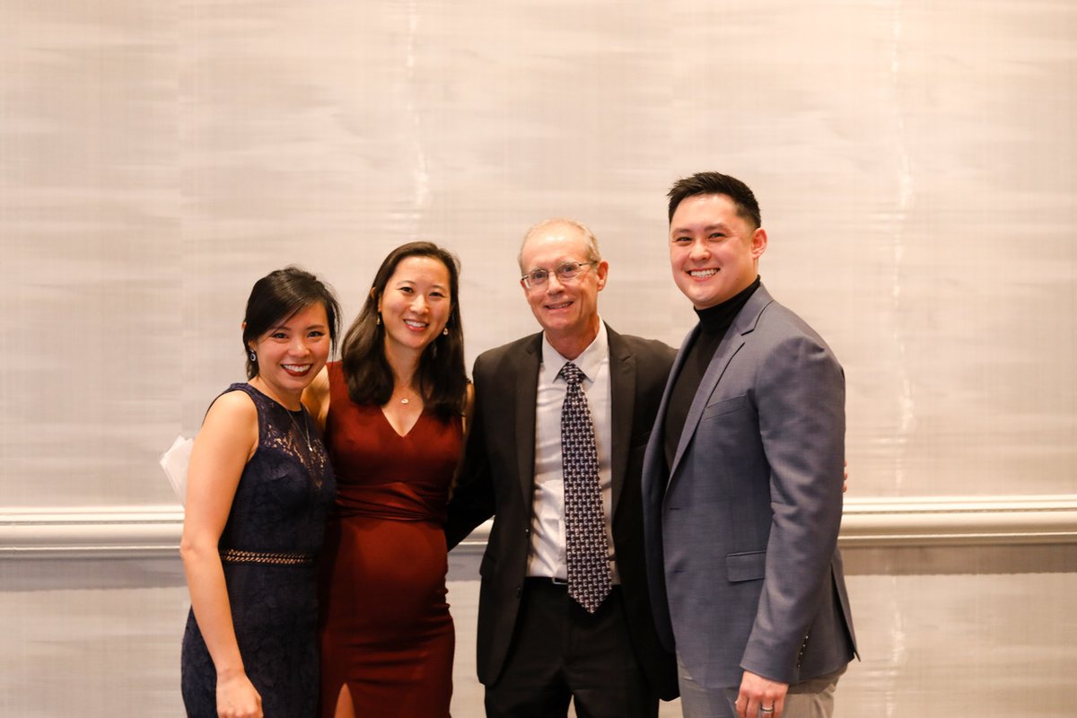 Please join us in congratulating Dr. Doug Martz on being selected as the recipient of the Golden Apple Award for Excellence in Teaching!🍎 🍎 🍎 (pictured: Drs. Carina Chang, Amy Zheng, Doug Martz and Paul Park)