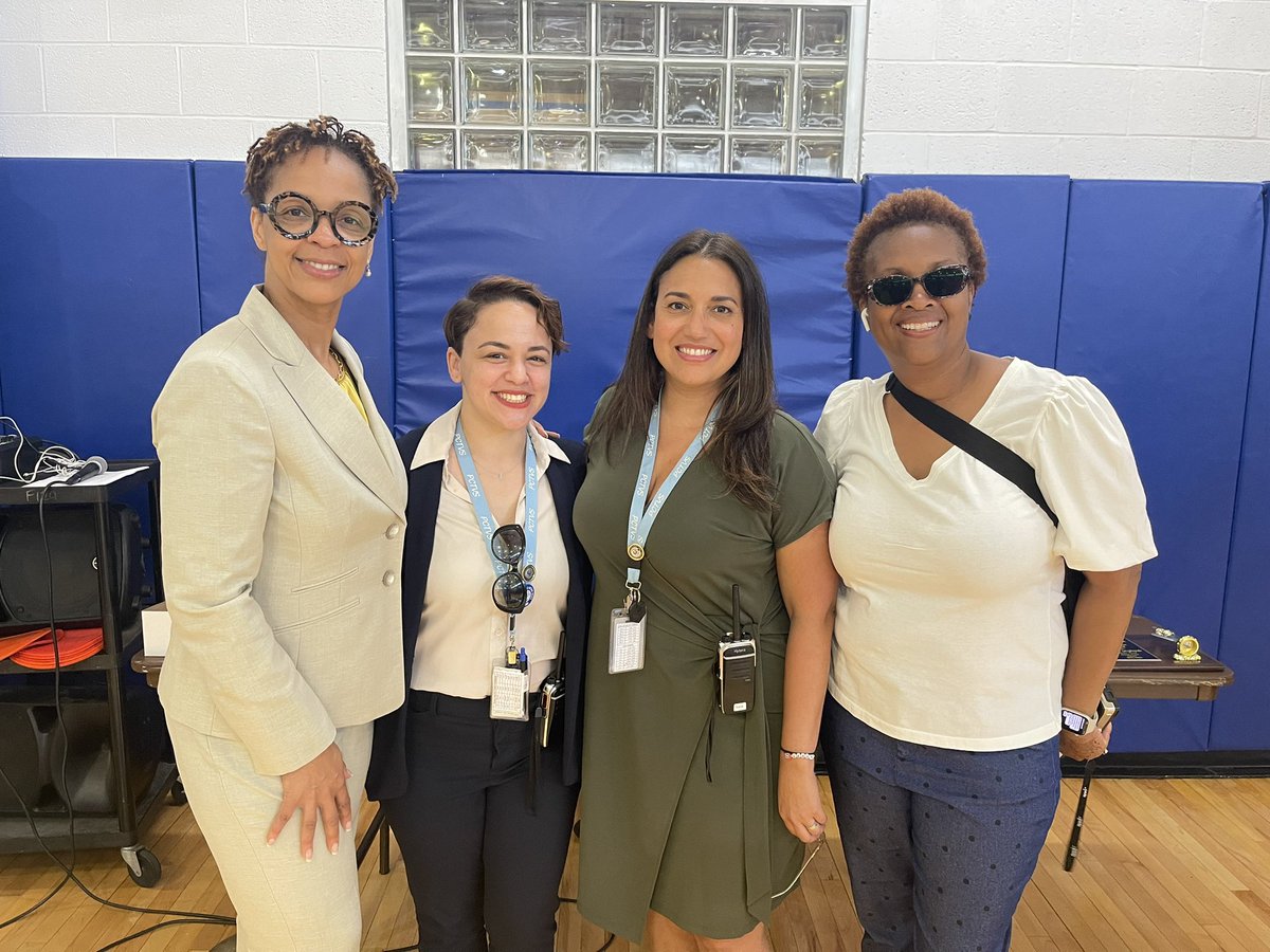 jholman6's tweet image. One graduation down, two more to go.  Congratulations DCL STEM Academy Class of 2023.  We are so proud of you!
#pctvs
#dcl_stem
#classof2023
#bullsogsforlife