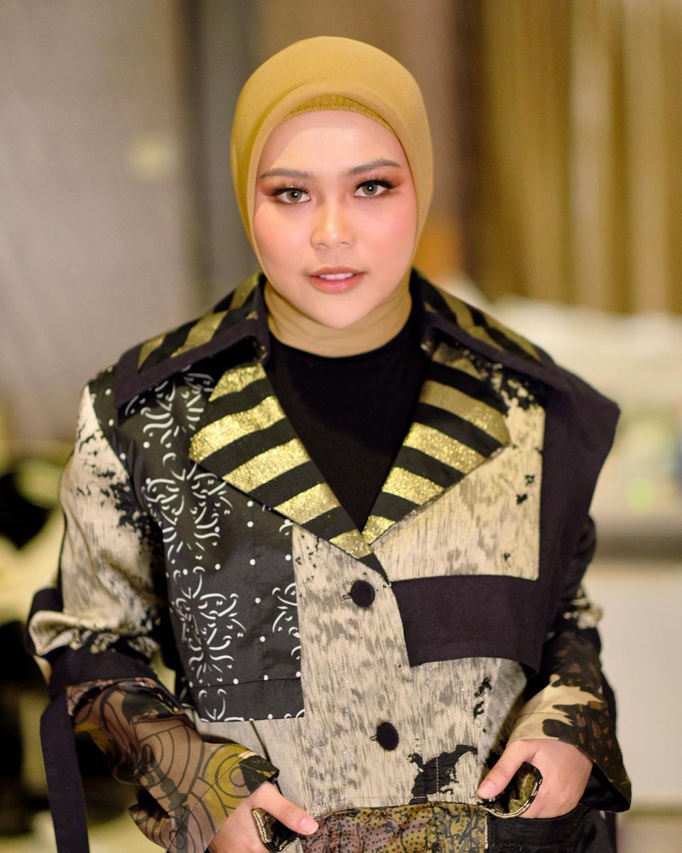 andi_demi's tweet photo. assalamualikum

#CintaSejatiSelfI
@arikamully 
@SelfiYammaLIDA https://t.co/NF2egl4ev1