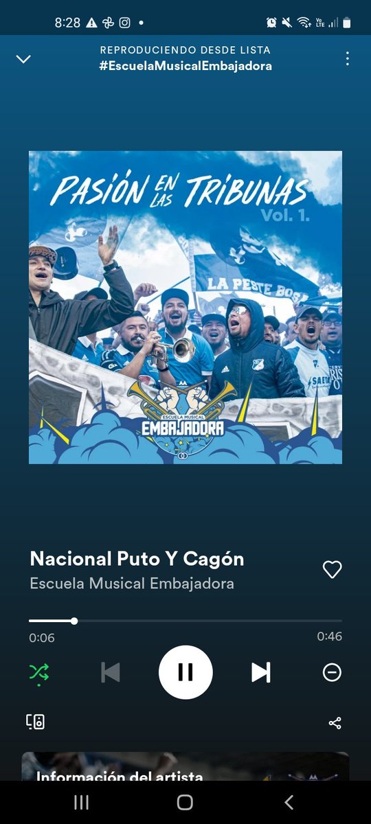 -Que estará escuchando la princesa?
-La princesa: