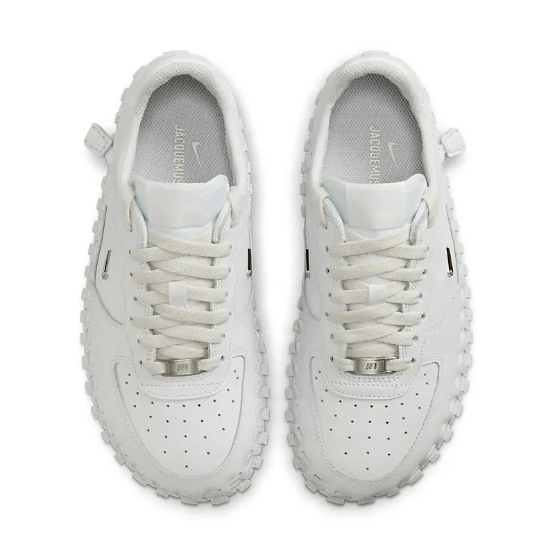 KicksFinder tweet media