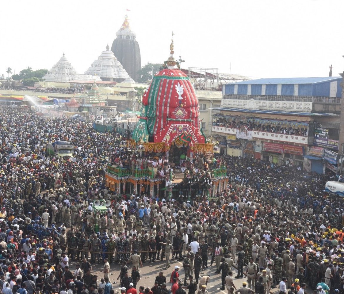 Sakship63's tweet photo. देखिए जगन्नाथ की 146वीं रथ यात्रा।
#odisha #jagannath #rathyatra https://t.co/YZhCQvKiSd