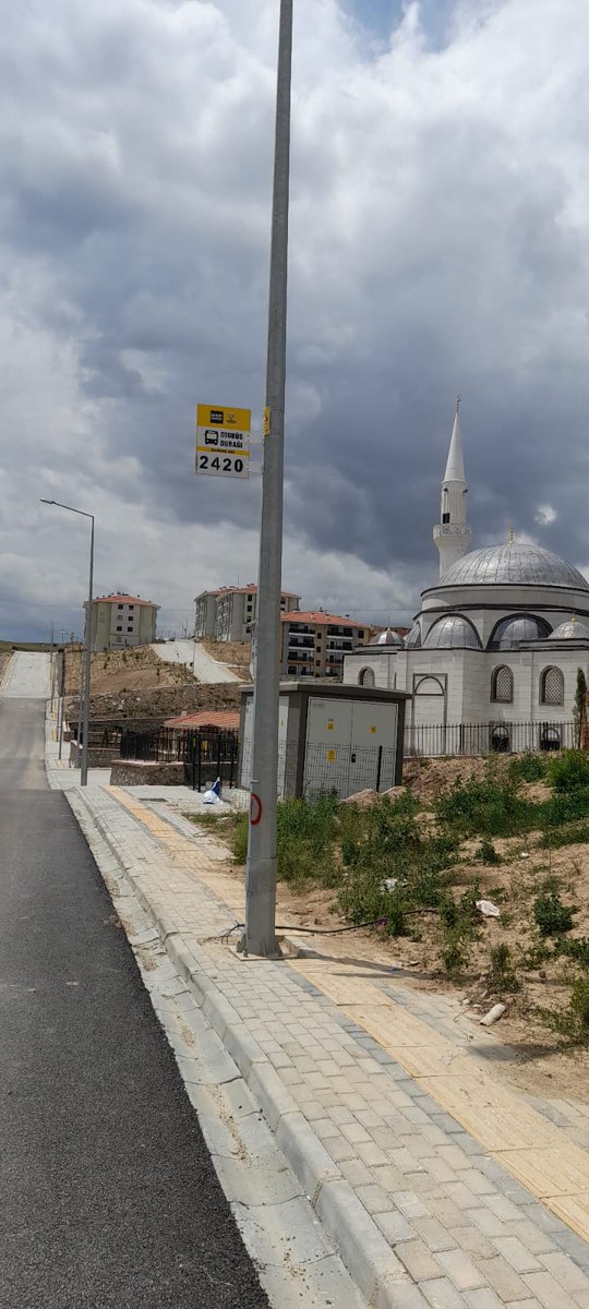 merambeybes's tweet photo. Talebimiz sonucunda, Ulaşım ve Daire Başkanlığı tarafından sitemiz içerisine 75 No'lu otobüs hattı durakları konumlandırılmış ve otobüs seferleri başlamıştır 🚌 https://t.co/Nw1Fgrn6B4
