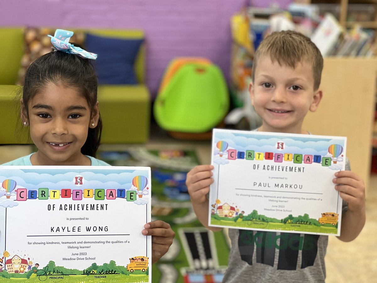 littleklearners's tweet photo. Our June Meadow Mindset recipients for showing kindness, teamwork, and lifelong learning! 🧠 #MineolaProud https://t.co/8rR9lvfAm4