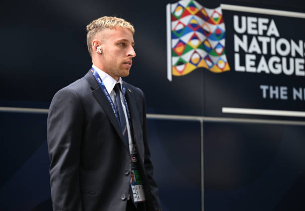 Milan Posts tweet media