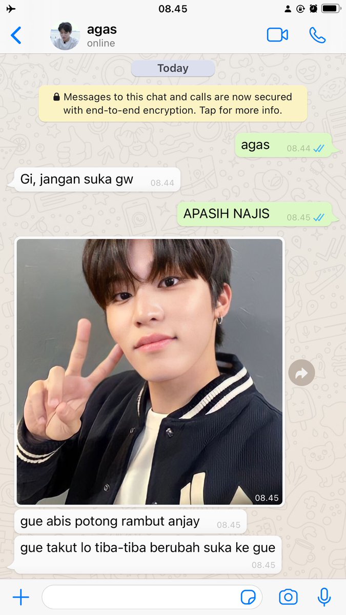 teujung's tweet photo. daily chat agas freak dan giu
——
park jeongwoo few tweets,
from au alpha centauri. https://t.co/klkRAC5qbI