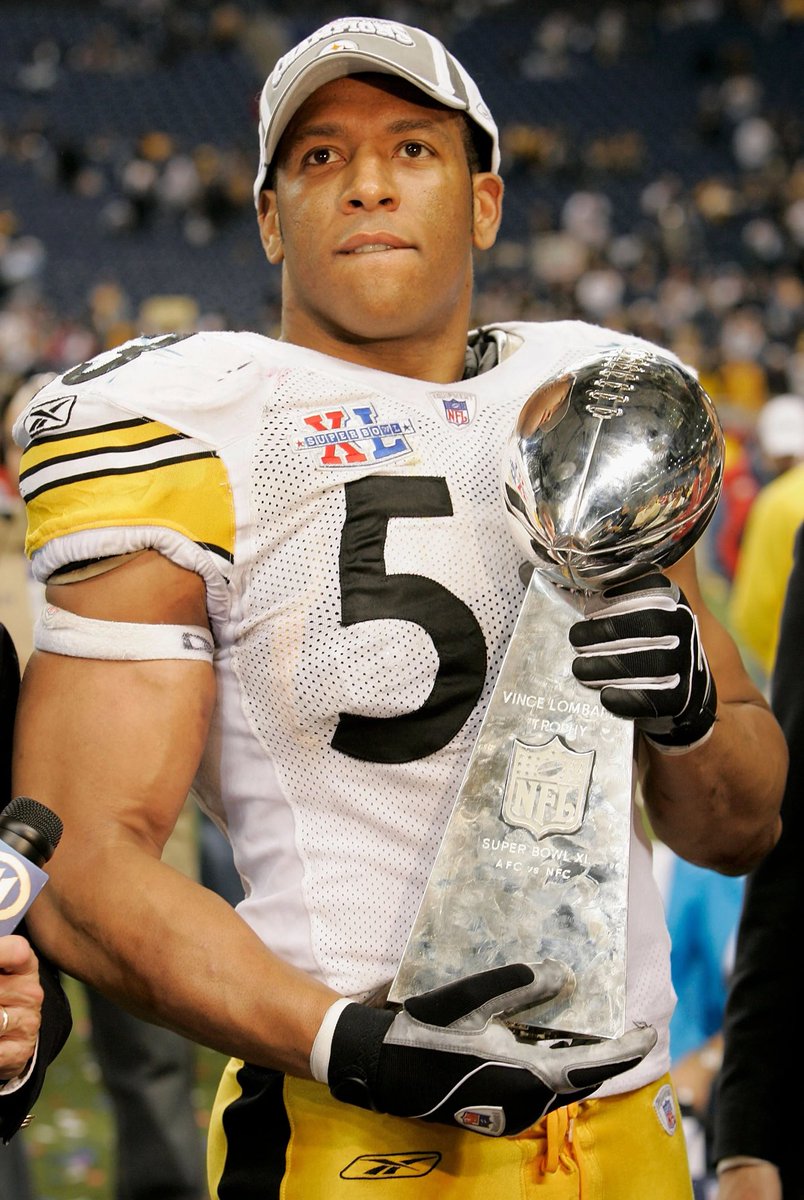 Former Pittsburgh Steelers linebacker Clark Haggans has died. He was 46.

Haggans played for the Steelers from 2000-07, was a 2000 5th round pick of the organization and member of the Super Bowl XL championship team. 🙏🕊️