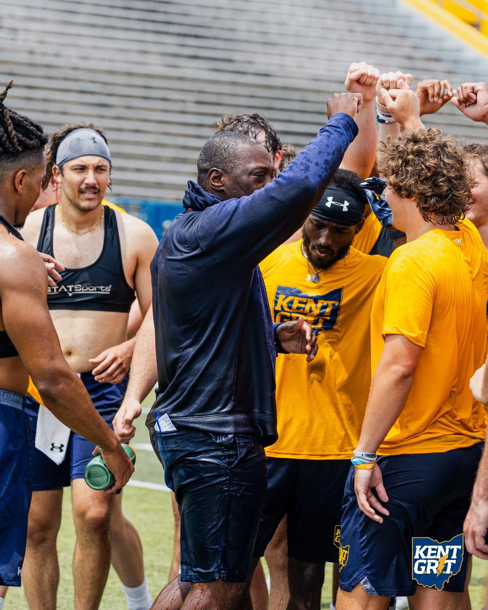 Work Hard. Play Hard.

Workouts💪➡️First Day of Summer fun😎

#KentGRIT⚡️