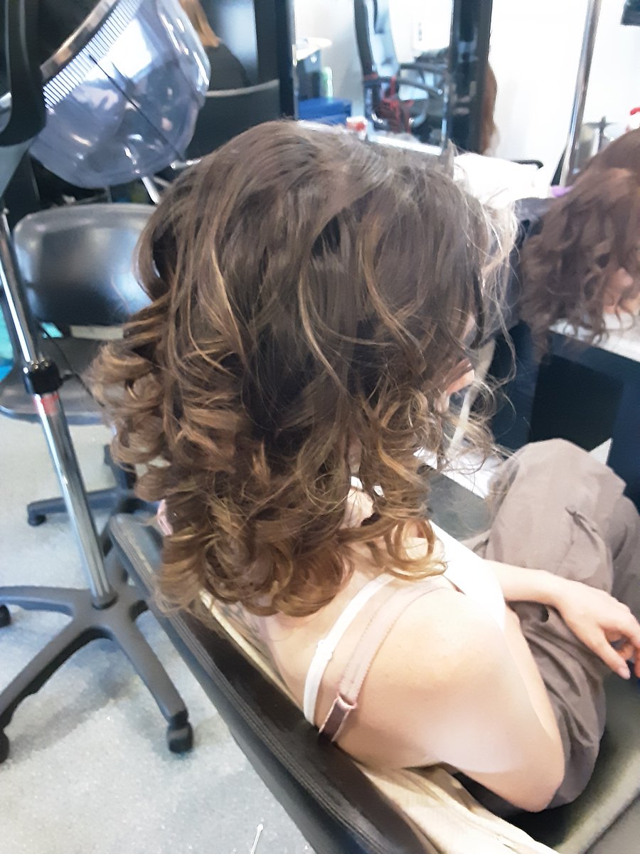 sligoctc's tweet photo. Blathnaid doing great work on her #QQI Roller Setting module this week.
#sligoctc #hairdressingcourse #curlyhair https://t.co/P9PbqaHnl5