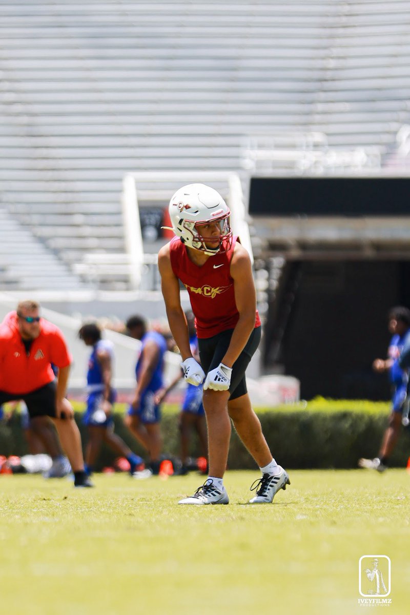 AnthonyEIHill1's tweet image. Kirby smart 7v7 champs!! @Commit2ThaC #tribepride #GoDawgs