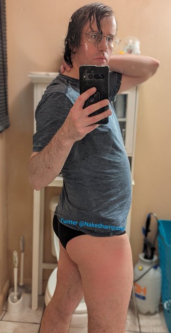 Week three with no gym, was sick for a couple weeks, now an infection in my toe... Blegh. I feel like<a href="/tag/panties"class="tags"><span>#panties</span></a><a href="/tag/bubblebuttbottom"class="tags"><span>#bubblebuttbottom</span></a>