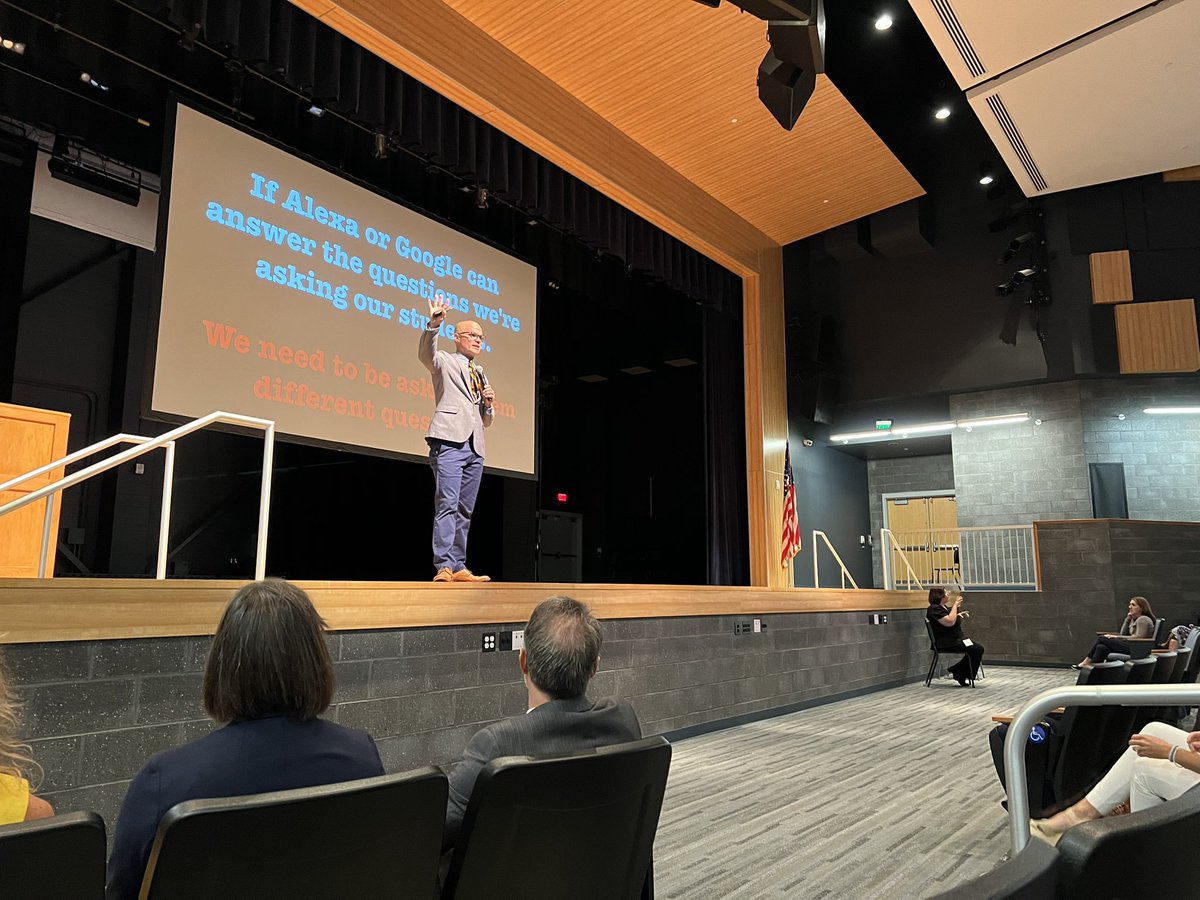 Innovate a little bit OR lots each year! 🔥🔥~ Listening to @mradamwelcome at the 21st Annual Policy & Practice Institute! #kidsdeserveit #LeadsDE