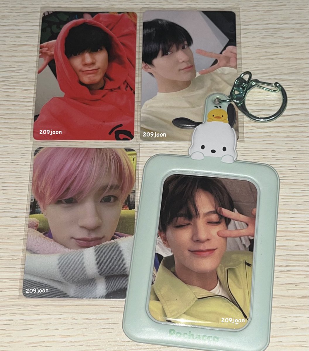 209joon's tweet photo. wts lfb jeno nct dream pcs ph 

hello future yzy - 200
hot sauce yzy - 200
seasons greetings 2021 photopack - 500
jeno glitch mode glitch ver - 200

- mop/mod: GCASH &amp; GGX
- onhand
- PAYO/ 2 days dop
- condi: 10/10 

reply / dm “mine” to claim! https://t.co/MSr0b3is2K