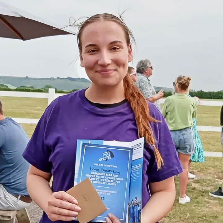 YouthOptions's tweet photo. What an incredible day Saturday was!
A massive congratulations and thank you to Matt, John, Honor, and our very own Katie for completing our sponsored skydive and raising a whopping £2,129.50 for Youth Options!
#charity #goskydive #makeadifference #fundraising #support https://t.co/rIpuveTOdR