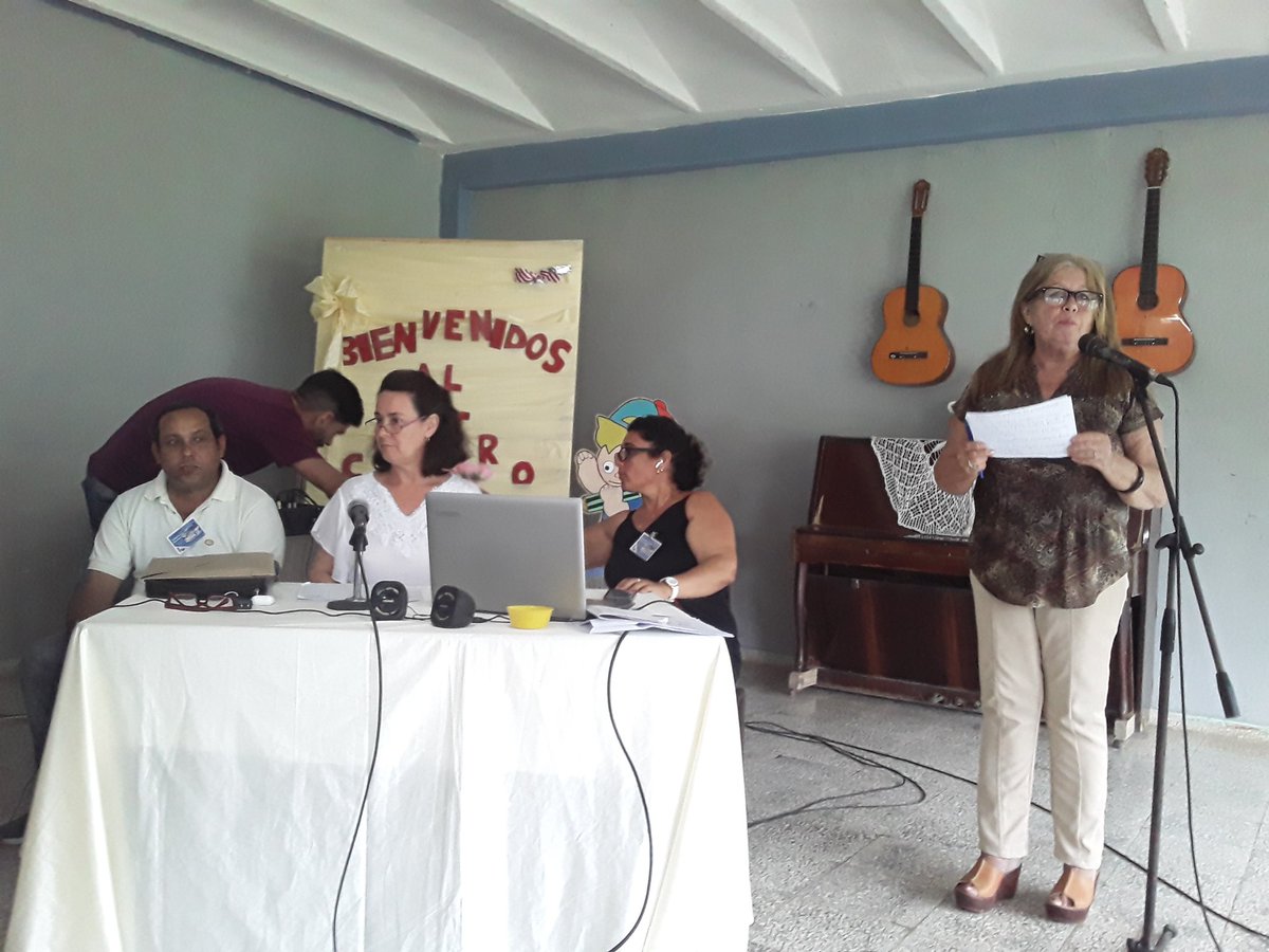 Jenny96324990's tweet photo. @dmesantodominvc 
La ciencia e innovación desde la perspectiva educativa que permita perfeccionar el Proceso Docente Educativo fue el segundo tema analizado en plenaria. #EducacionVillaClara #CubaMined https://t.co/BPRbA3xcfk