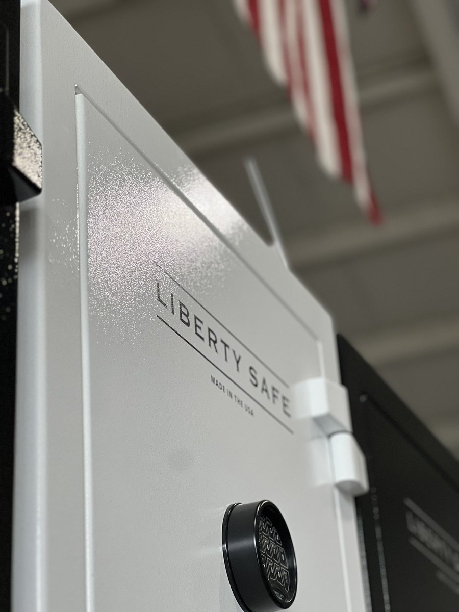 The Centurion 24 Deluxe By Liberty Safes. This Centurion 24 is in the Limited Edition White Textured.  Proudly Made in the USA. #mwlibertybr #mikewardslibertysafes #thesafeguybr #libertysafe #libertysafes #gunsafes #gunsafe #libertysafesbatonrouge #safemoversbatonrouge