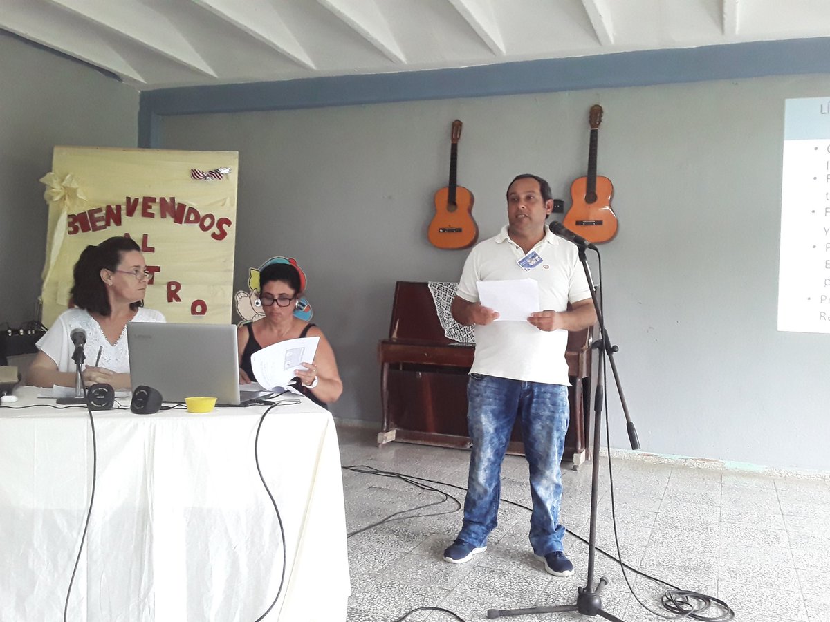 Jenny96324990's tweet photo. @dmesantodominvc 
La ciencia e innovación desde la perspectiva educativa que permita perfeccionar el Proceso Docente Educativo fue el segundo tema analizado en plenaria. #EducacionVillaClara #CubaMined https://t.co/BPRbA3xcfk