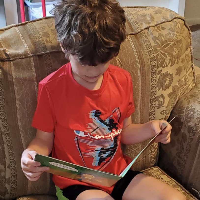 DavidMorganEd's tweet photo. "We have been home educating our son &amp; reading has been a struggle!  He has done two months of the Easyread System and the change is amazing!  If you are willing to dedicate the time into it (15 minutes per day), you will see amazing things happen."

#homeschool #learntoread https://t.co/gJ5qkpbpsA