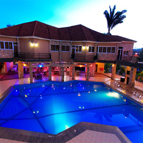 MbaleExperience's tweet photo. Whether u’re in #MbaleCity for business/pleasure, Wash &amp; Wills Hotel is your go-to. 

Enjoy state-of-the-art conference center, talk business over cocktails at bar, chill by pool, hide out at spa, or head out 4 adv. at Mt. Elgon NP.

+256 756067931
📧 mbaleexperiencesug@gmail.com https://t.co/uYzQFXcjrj