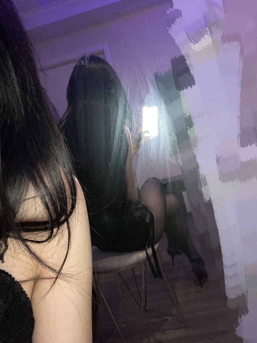 s_wbaby's tweet photo. 绿奴夫妻目前只找绿主s，老婆御萝双休，m属性，有意者可留言或者私信，有经验者优先 #丝袜 #高跟 #绿帽 #绿奴 #绿帽王八 #牛头人 #夫妻奴 #字母圈 #调教 #cuckold #出轨 #偷情 #红杏 #红杏出墙 #交换 #夫妻交友 #jk制服 #调教 #情侣 #夫妻主 #丝袜控 #母狗 #反差人妻 #反差婊 #寝取 #丝袜高跟 https://t.co/2P4ZjJT9ME