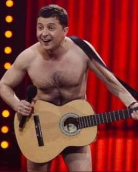 Bon il en est où #BiteJoueuse ?
#ZelenskyWarCriminal