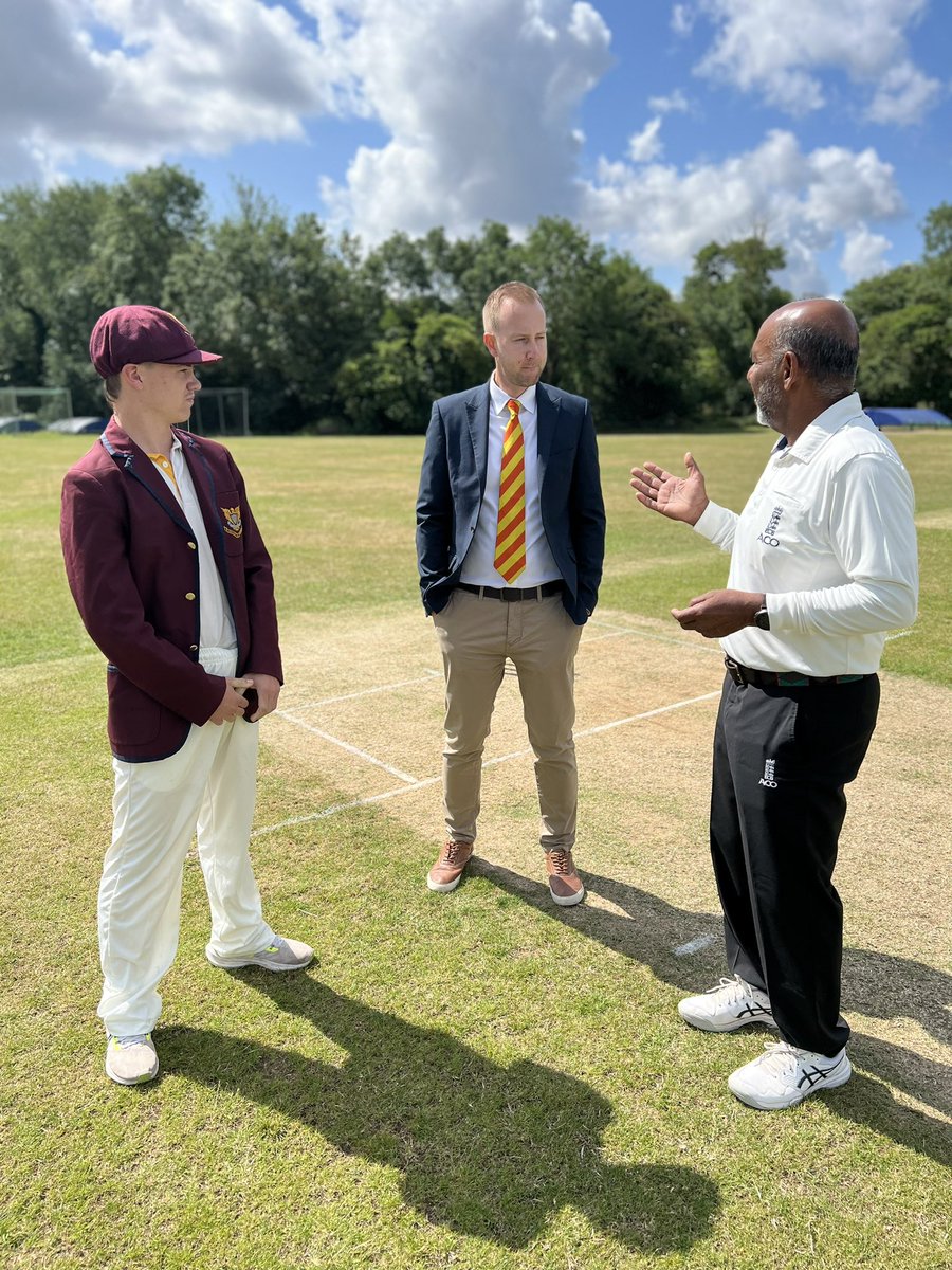MarcellinSport's tweet photo. A magnificent day for our first match in England with a game against the famous MCC at the beautiful 170 year old Stanmore CC. Our hosts have made an impressive 266 runs.
#StriveForTheHighest #MCC #StanmoreCC https://t.co/uzs3Dz3qLO