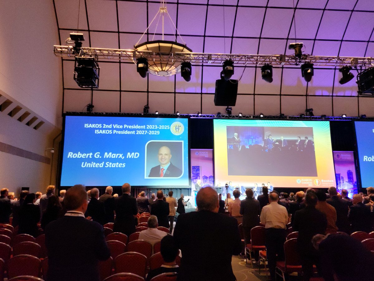 bethshubinstein's tweet photo. Huge congratulations to my friend and colleague Bob Marx on his nomination as 2nd VP of ISAKOS! Amazing!! Such a well deserved accomplishment! 👏👏

@HSpecialSurgery @ISAKOS @drrmarx https://t.co/aJ2cZLV0i5