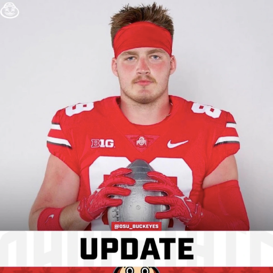 And suffering young.....................'suddenly' 💔😪
*Zak Herbstreit -   - Ohio State University
*Ohio State Football Player
*Sportscaster Kirk Herbstreit's Sonn
*June 20, 2023
*Hospitalized With Apparent Cardiac Issue
*OHIO STATE MANDATED C19 VACCINES*
wltreport.com/2023/06/20/son…