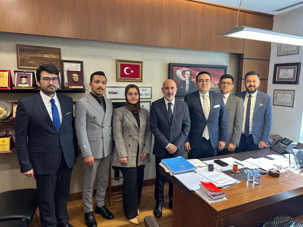 Ali Öztunç tweet media