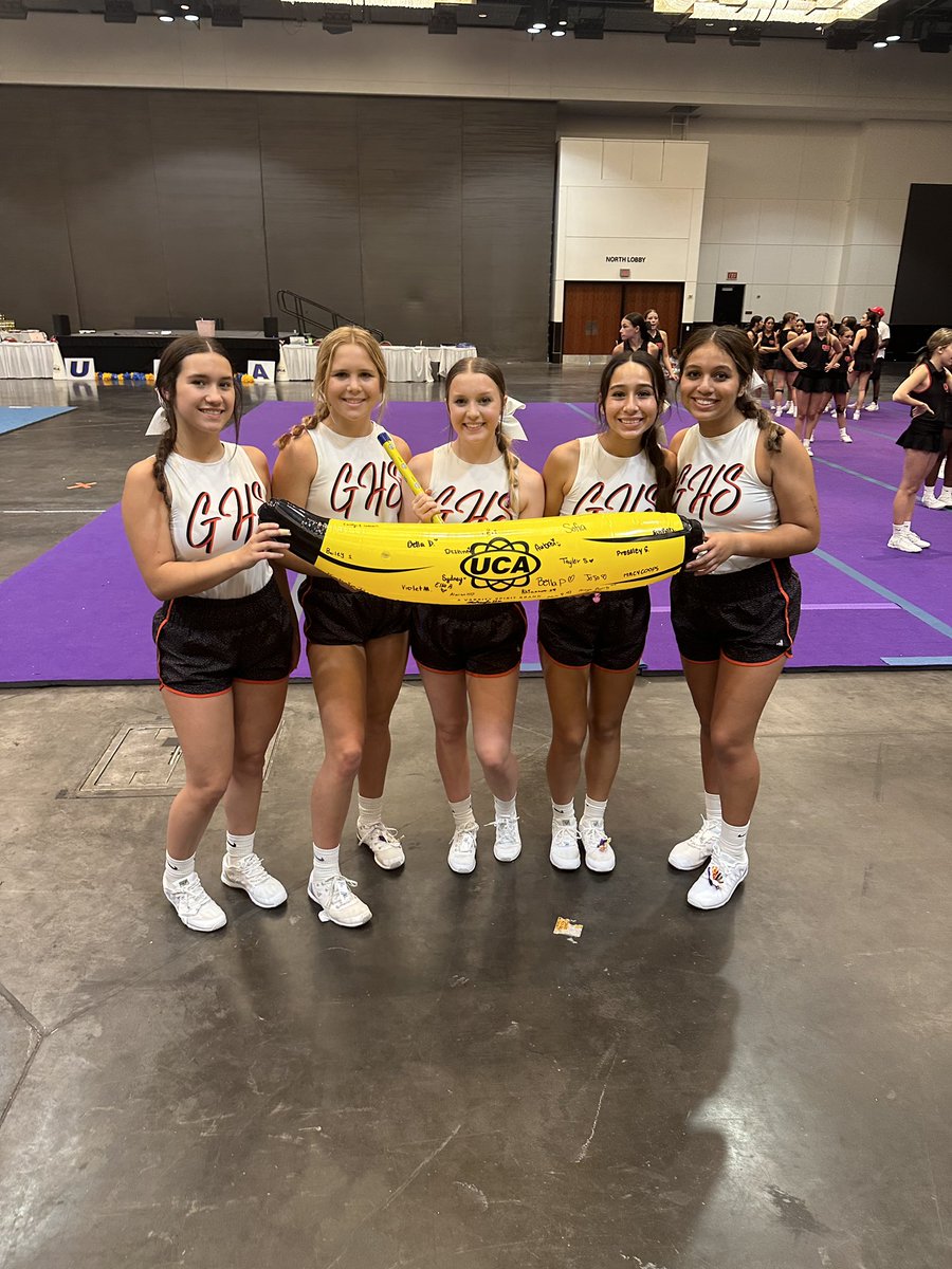 Day two was BaNaNaS! 🍌🤩