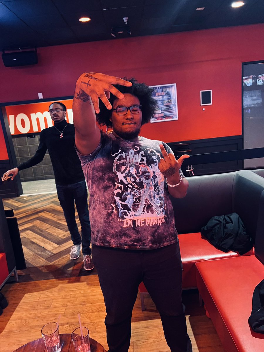 AppleJaxu's tweet photo. Happy bday to this mf right here (fuck your bitch) https://t.co/lmZxcbMItU