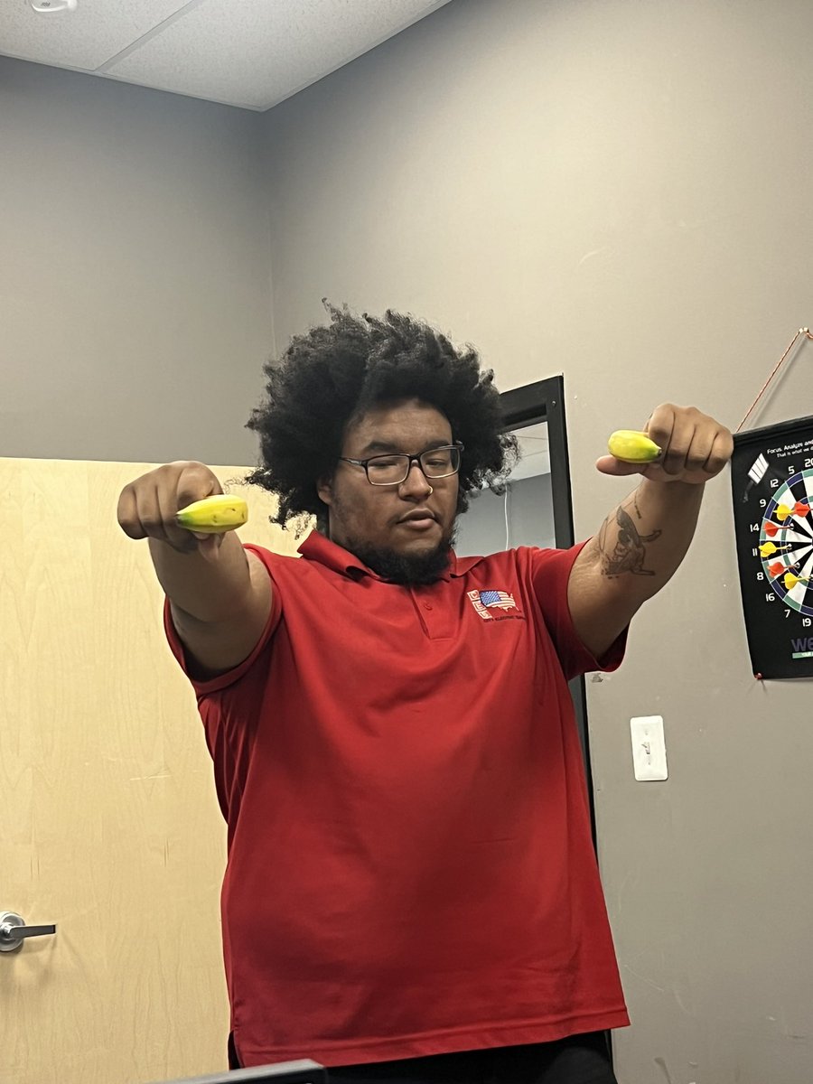 AppleJaxu's tweet photo. Happy bday to this mf right here (fuck your bitch) https://t.co/lmZxcbMItU