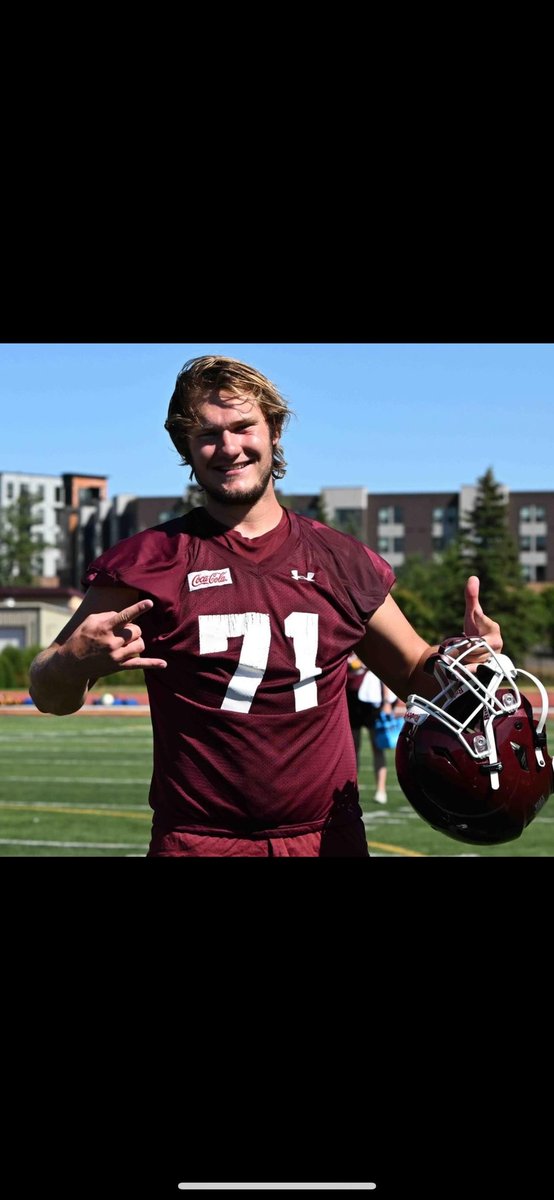 7⃣1⃣ Days til Kickoff!

Player Spotlight: Aiden Williams

🏡: Anchorage, AK
📚:Mechanical Engineering
🏈: OL

Q: What made you choose Duluth Football?
A: The culture, the history, and the atmosphere made it a really easy choice

#EarnIt//#BulldogCountry