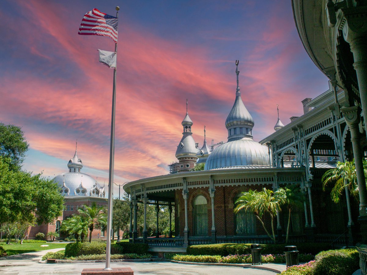 We used our Time Traveler pass and visited this historical museum in Florida over the weekend. Any guesses where we went?

Photo credit: Randy Janney

Time Traveler Network info: authenticflorida.com/florida-museum…