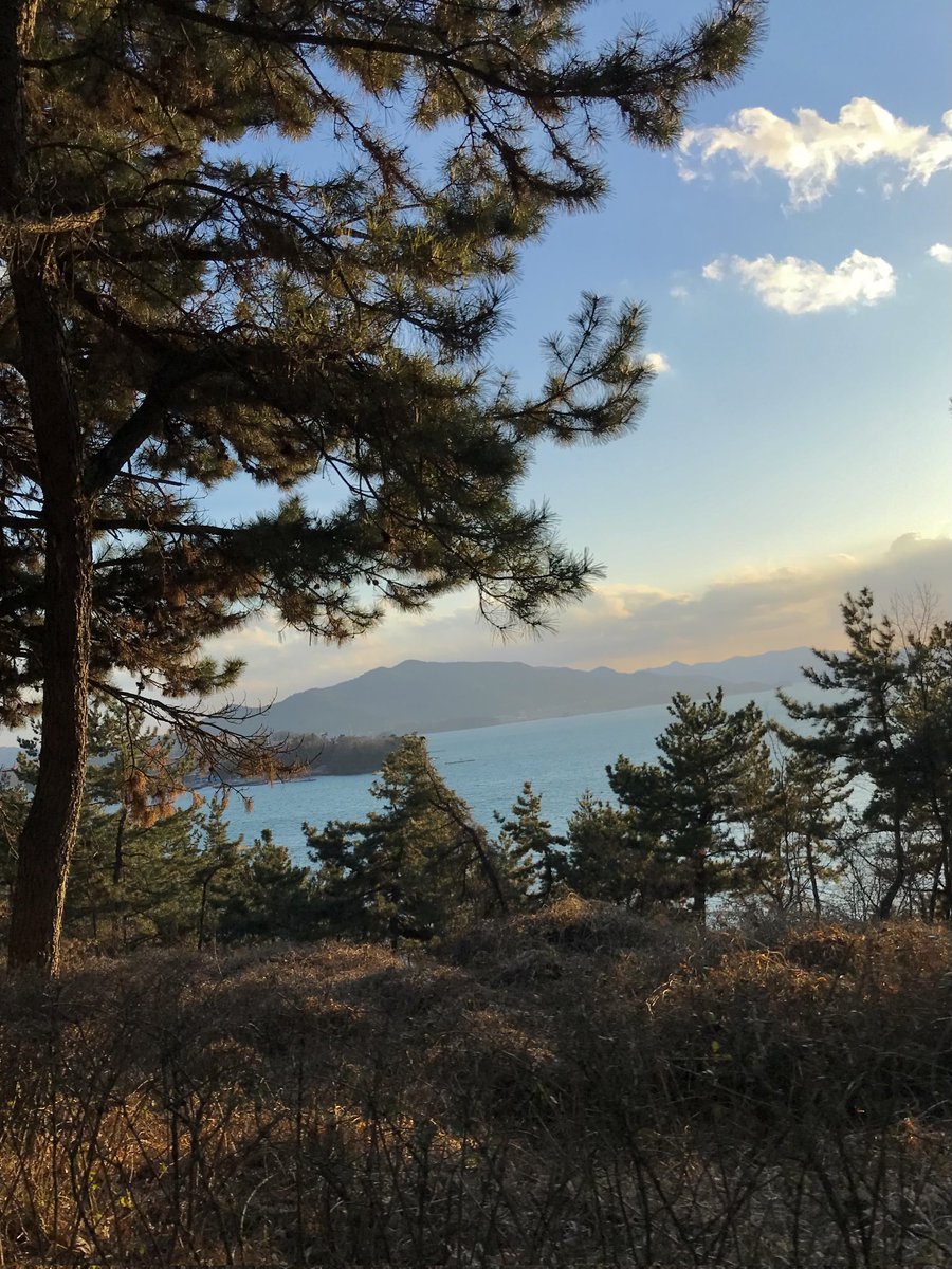 suho0857's tweet photo. Traveling and keeping photos are definitely worthwhile:)
#GBTWriting #2023TreasureHunt https://t.co/46FBNOGhrx