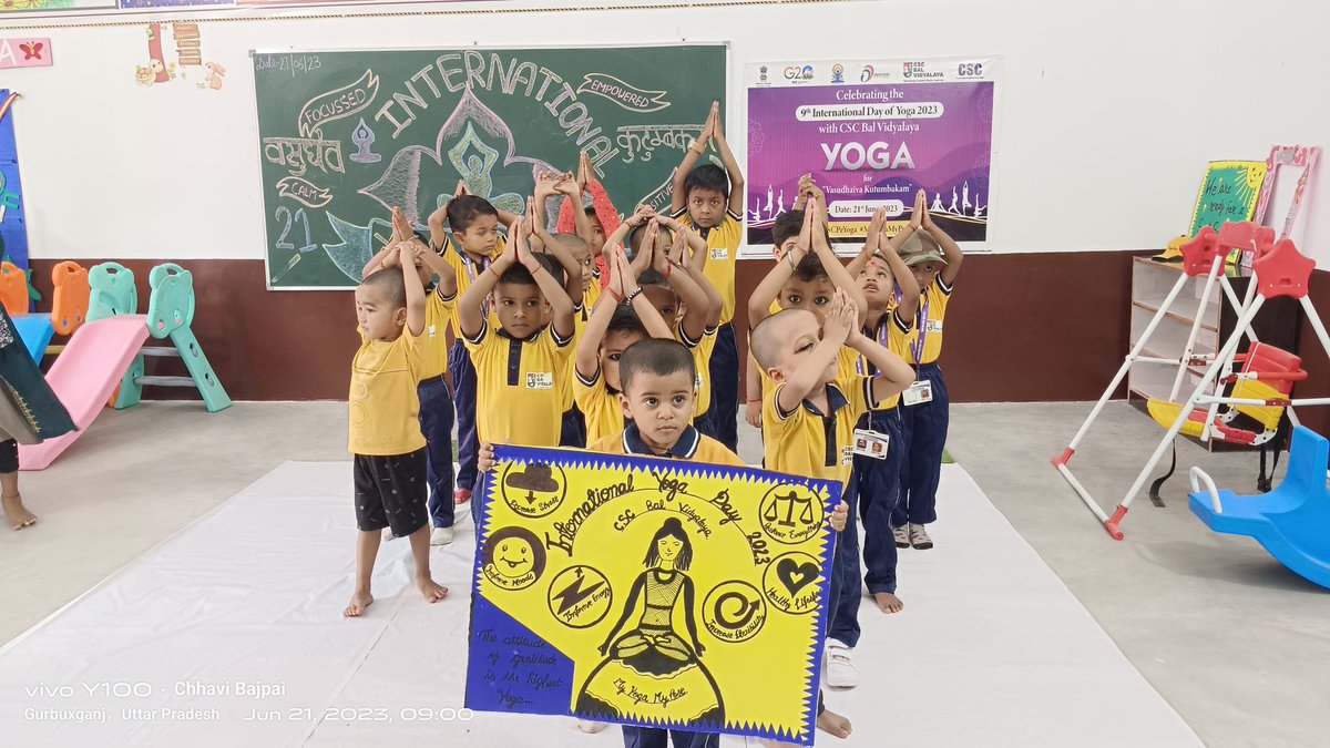 ChhaviBajpai225's tweet photo. #CSCPeYoga
#MyYogaMyPose
#CSCBalVidyalaya
#UttarPradesh https://t.co/a0XdIr9z5r