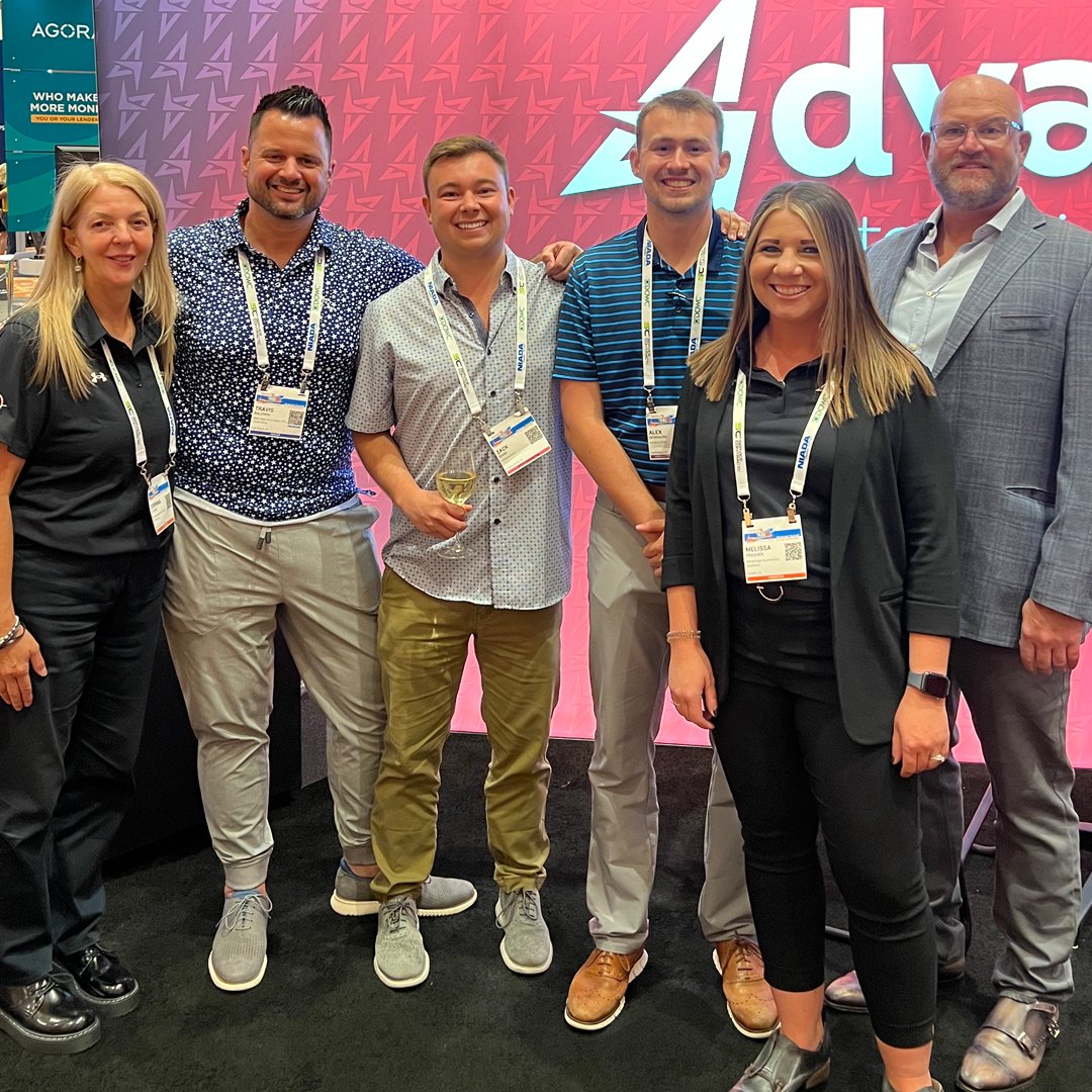 🎉 What an evening @_NIADA's 2023 Conference as the Indiana-IADA & Advantage teams come together to celebrate the grand opening of the Expo! 🎊  #NIADAExpo #IndianaIADA #AdvantageTeam #Networking #NIADAAccelerate2023