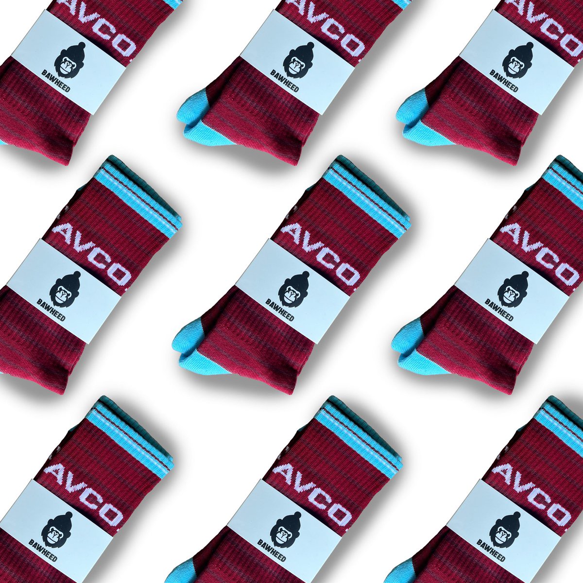 West Ham retro socks ⚒️ inspired by 86/87 kit online now ⚽️ link in bio ✨

#WestHam