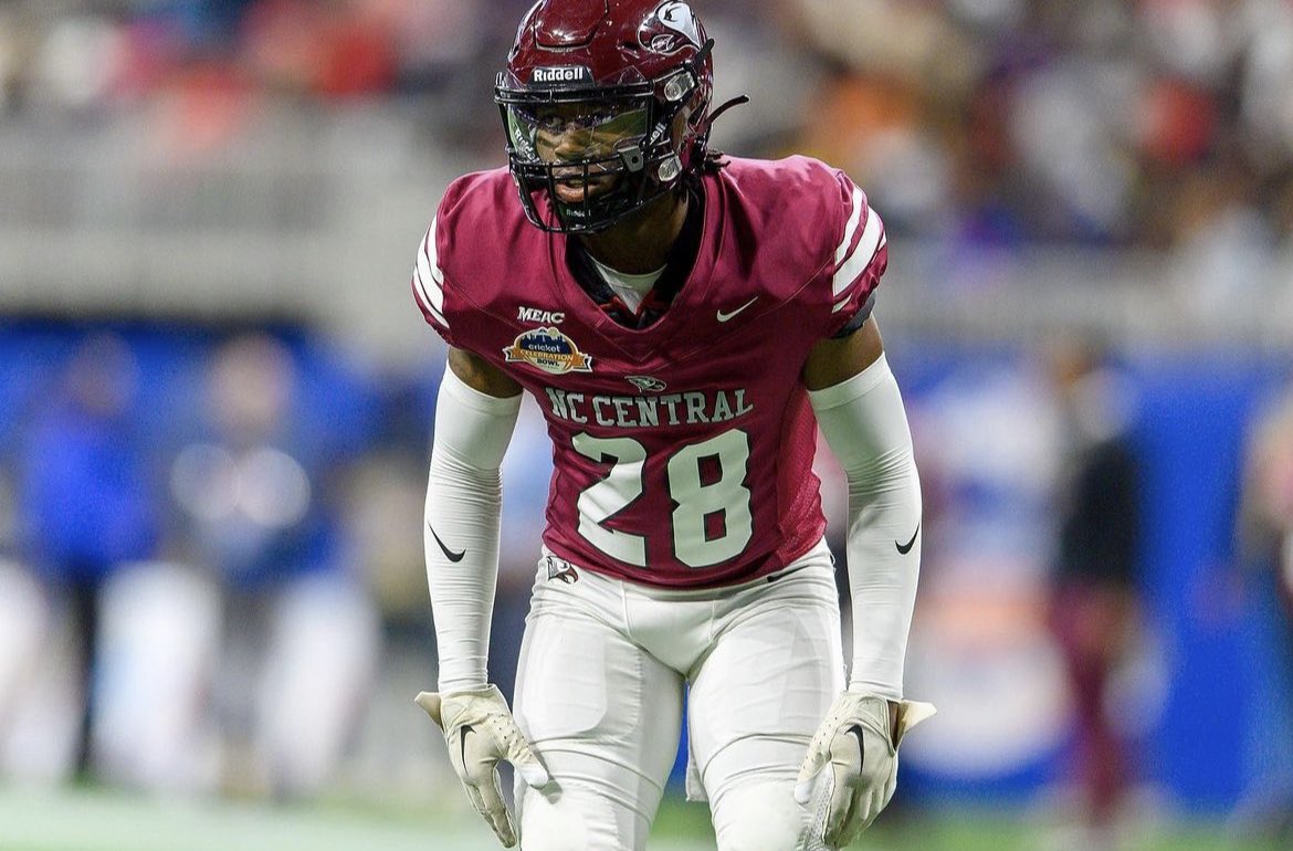 North Carolina Central has quietly produced some good corners over the past decade. 

Ryan Smith…. Bryan Mills… ⬇️

Jason Chambers is next. Calling it now. 

#DraftHBCUPlayers