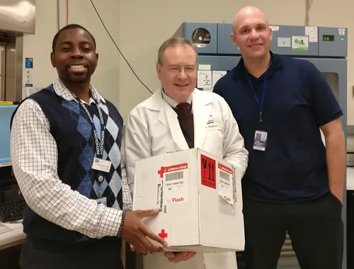 kwestmitchell's tweet photo. Check out Part 2 of the "I am Intramural" Blog Post featuring the Department of Transfusion Medicine and Center for Cellular Engineering!🩸👩🏾‍🔬🏥 https://t.co/Tn5bMCdxcr https://t.co/PZVus45p2c