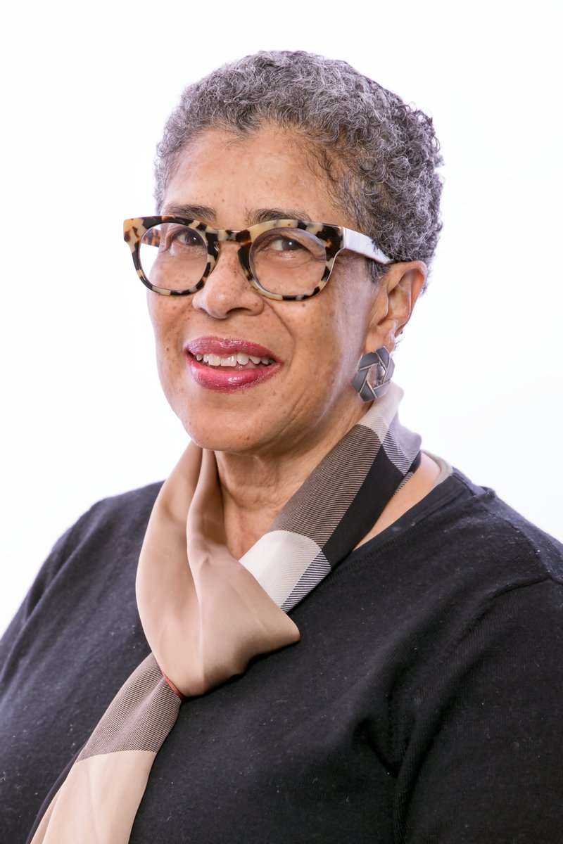 ICYMI — Joye Bowman, professor of history and senior associate dean in the College of Humanities &amp; Fine Arts, has been named interim dean of the college! Her appointment will begin on June 18 and extend through August 2024. umass.edu/humanities-art…