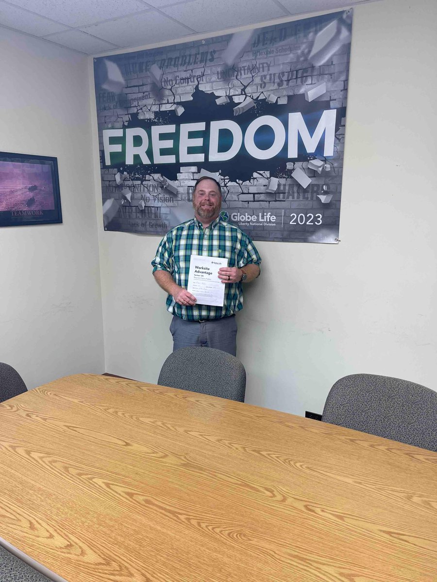 Congratulations to Robert on closing his first case! We are so proud of you!
.
.
.
#freedom #globelifelifestyle #globelife #libertynational #lifeinsurance #supplementalhealthinsurance #theisomagency