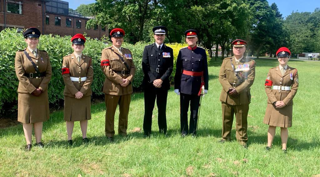 It was a great privilege to represent @LancsPolice Chief Officers in recognising #ArmedForcesWeek today with Deputy Lord Lieutenant of Lancashire Charles Hadcock. This is to recognise those who are serving, served, cadets and reservists and their families. We thank you.