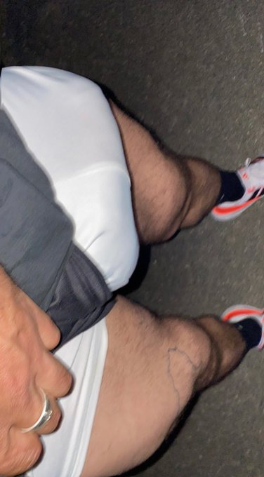 Night run ?✨ https://t.co/1WnQkANeyo