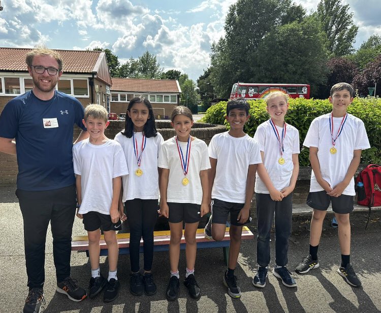 Well done to our Year 6 table tennis players who competed in the <a href="/Vanguard_LT/">Vanguard Learning Trust</a> tournament at Field End Junior School this afternoon. Excellent play all round and some medals too! 🏓