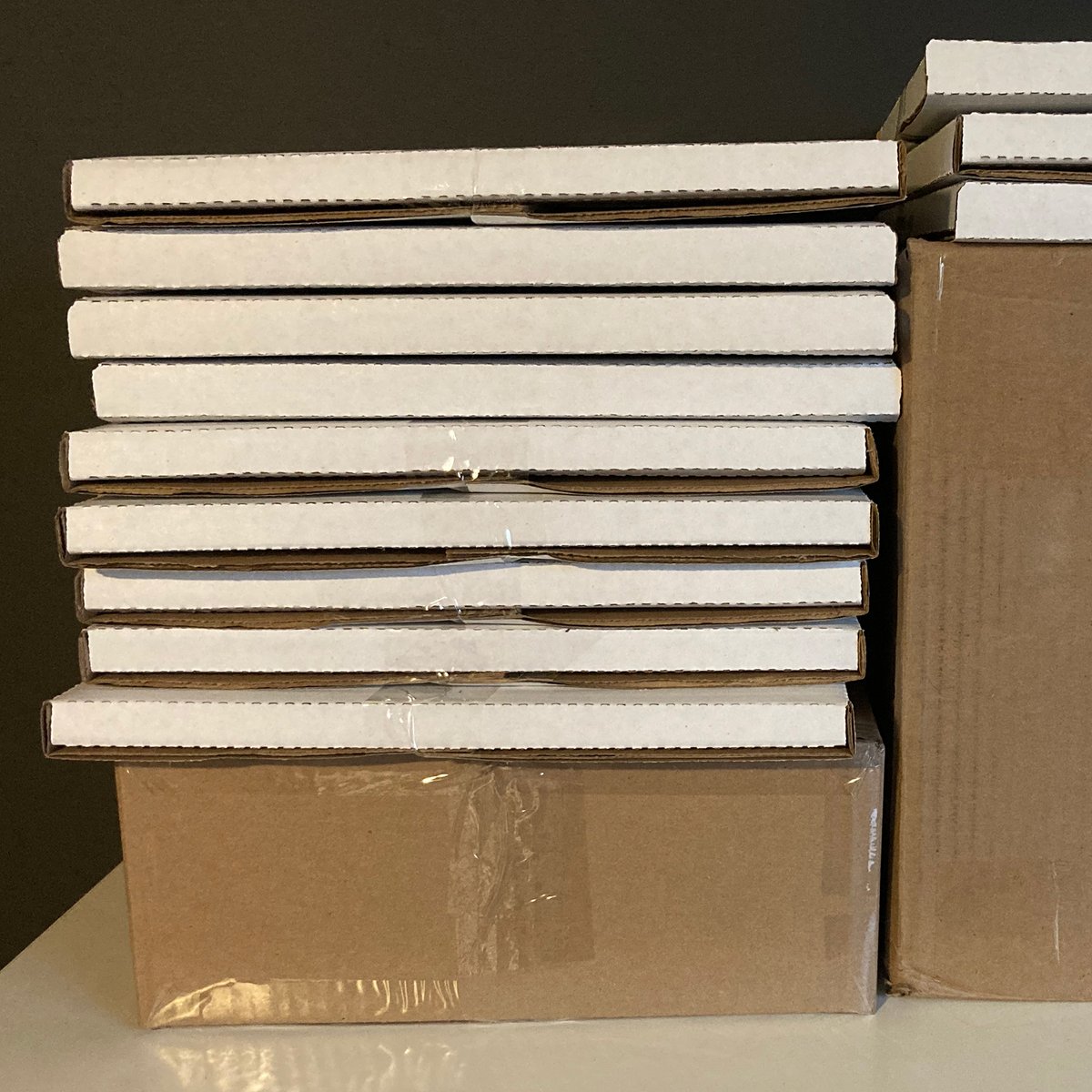 dungeonofskelet's tweet image. First batch of Patterns vinyl going out TODAY! We&apos;ve got records going to Japan, Sweden, Spain, United Kingdom, and lots of other beautiful places on the planet. Order now while supplies last tinyurl.com/ffpxbftk #patterns #dungeonofskeletons #pinkvinyl #powerpop