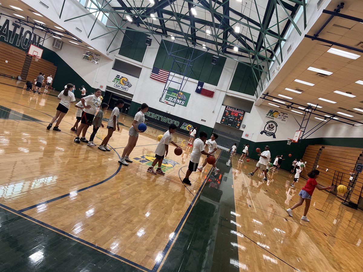 Rams Basketball Camp day 2 was a success!!!! #excellence #1%better #DoYourJob #TeamSISD @MontwoodHS