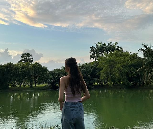 FBTroops_IDN's tweet photo. [IG POST]  1/2
@srchafreen 

🏕️✨🛣️💘😉

from: https://t.co/WEA7NxTpiK

#srchafreen 
#FBTroopsIDN https://t.co/3bvYuVSCH7